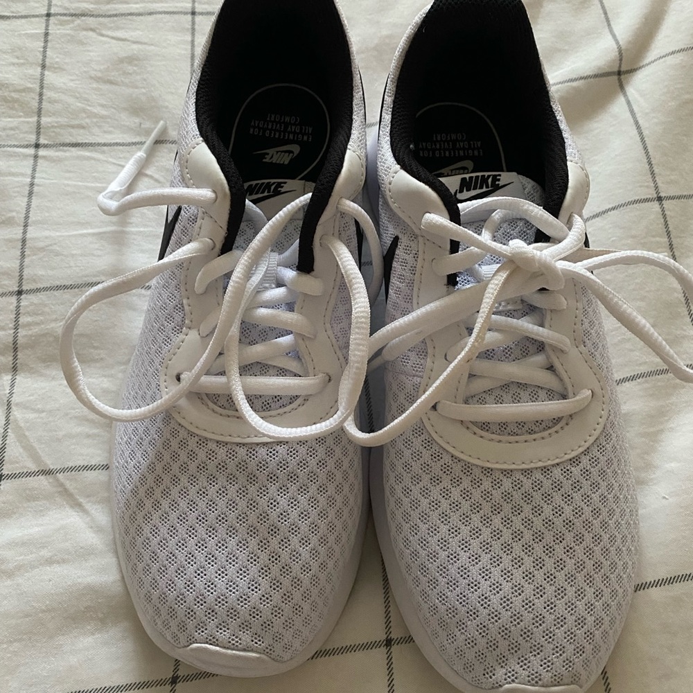 Women’s Nike running shoes